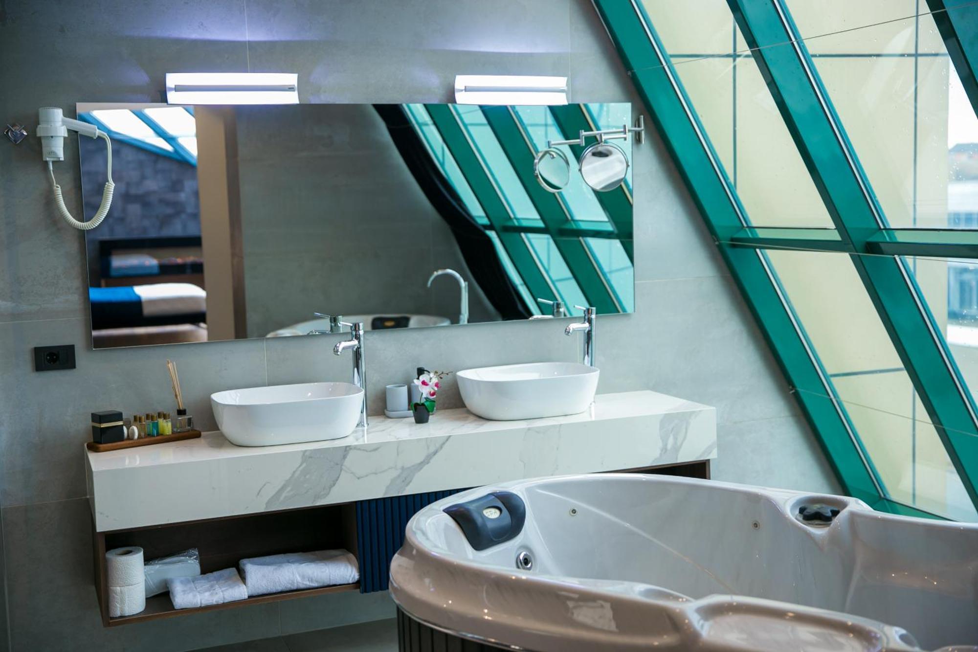 Astoria Luxury & Spa Gjilan Εξωτερικό φωτογραφία